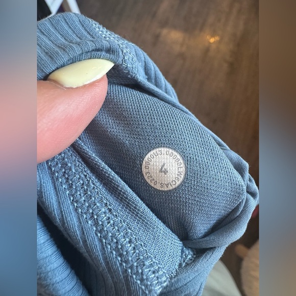 Lululemon Align Ribbed High-Rise Crop 23"-Utility Blue - Picture 5 of 7